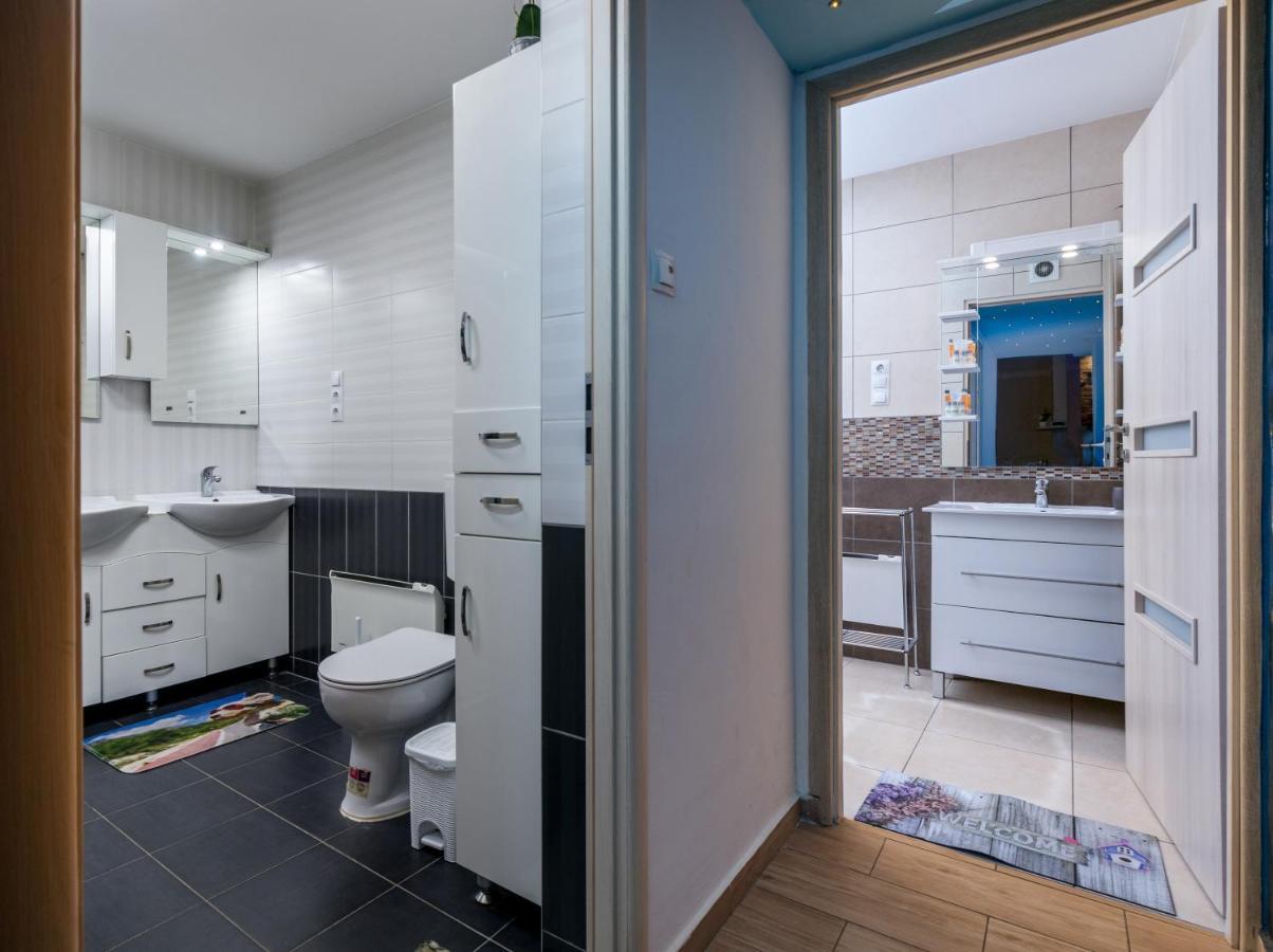 Fireworks Rakoczi - Free Parking - 3 Bedrooms - 2 Bathrooms Budapest Exterior photo